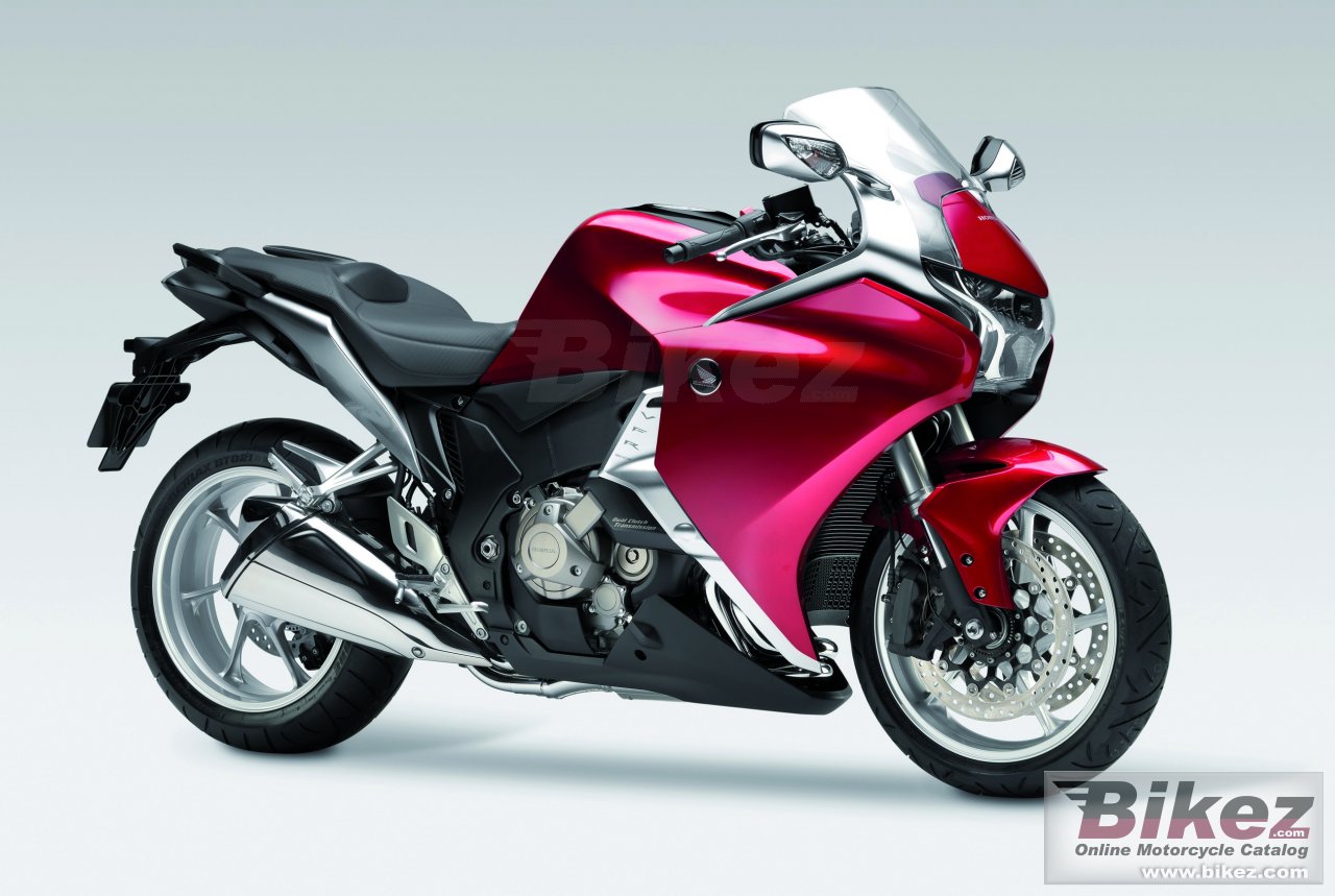 Big Honda vfr1200f picture and wallpaper from Bikez.com
